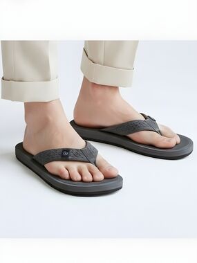 Quicksilver Men's Flip Flops Size 12 M